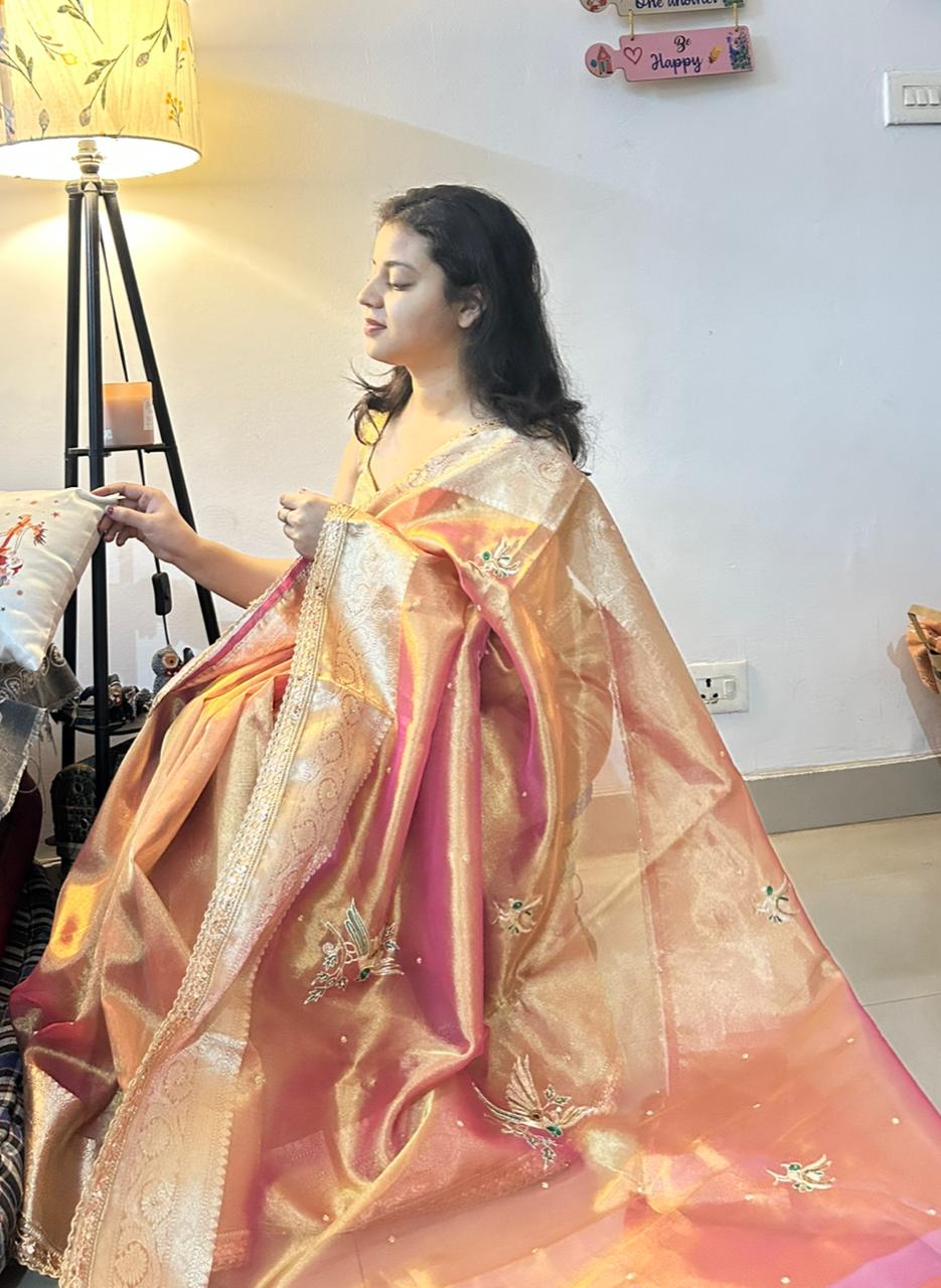 Semi Tissue Banarasi Saree with Bird Motif Weaving