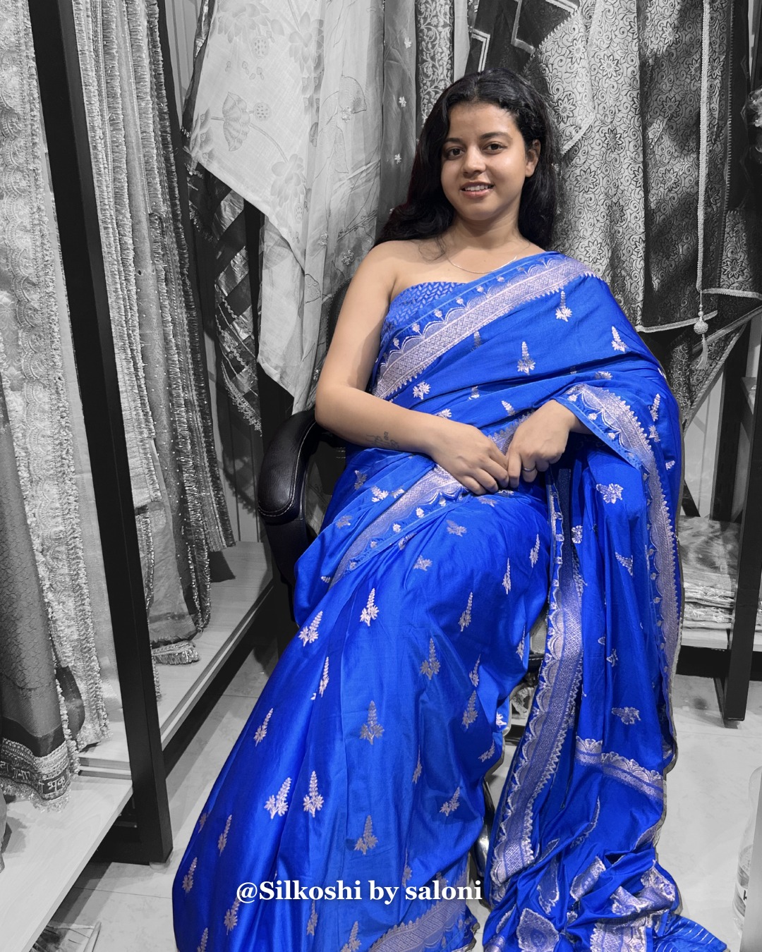 Mashru Silk Saree with Silver Zari Work - Image 4